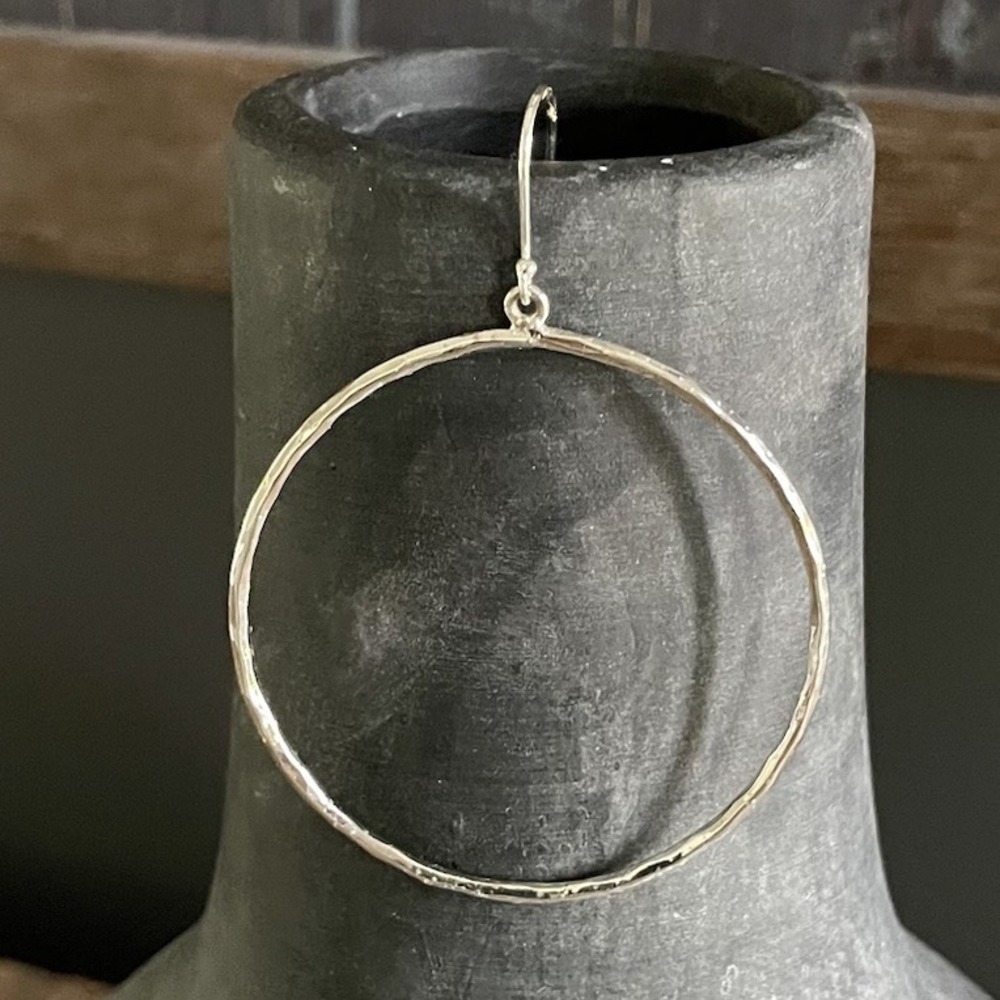 Vtg Hammered .925 Sterling Silver SINGLE 2" Circle Hoop Earring French Wire 4g